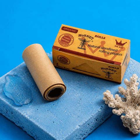 Hornet Rolling Paper Natural Unrefined Organic Rolls | Shisha Glass