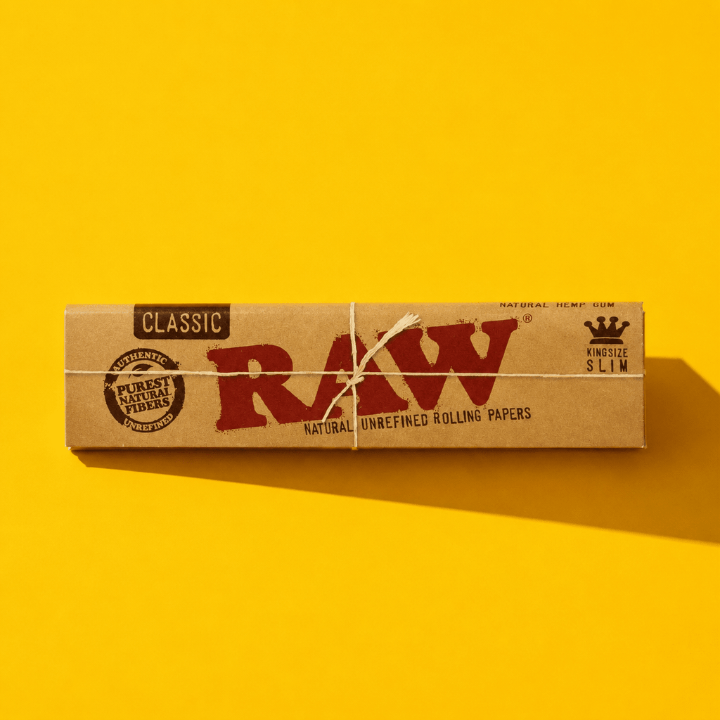RAW Classic Kingsize Slim Rolling Papers | Shisha Glass