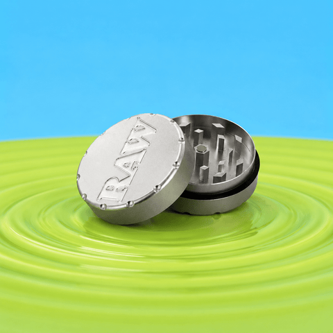 Raw Rolling Papers Super Shredder | Shisha Glass
