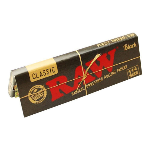 RAW Black Classic 1 1/4 Rolling Paper - Shisha Glass