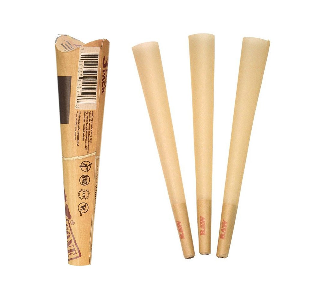 RAW Classic King Size Pre-Rolled Cones 3pk - Shisha Glass